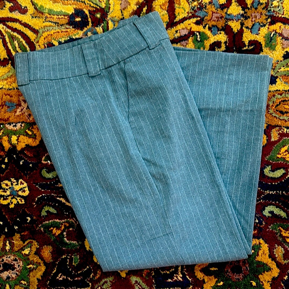Thrillers Gray Pinstripe Dress Pants size 6
